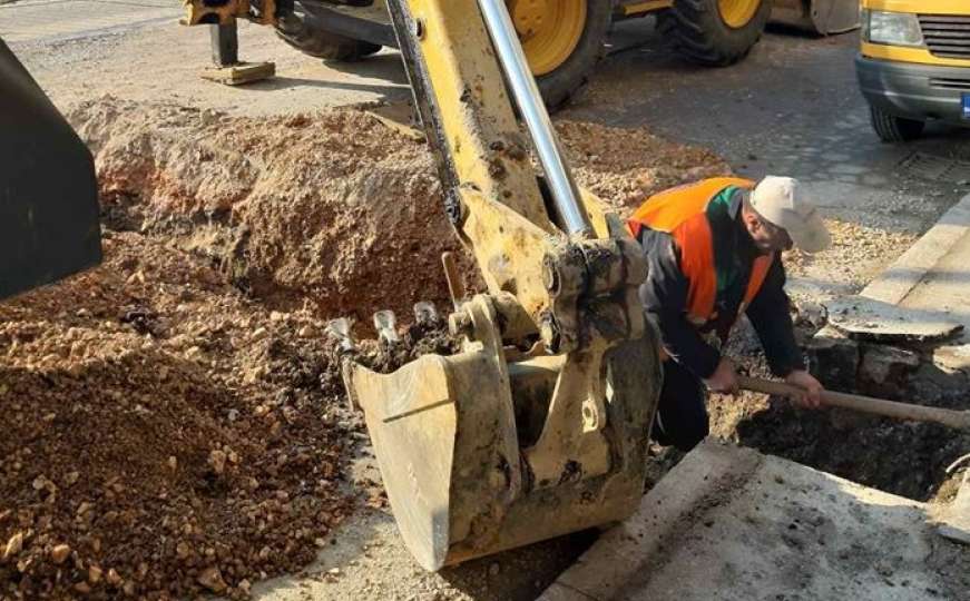 Vodovod i danas popravlja kvarove: Skoro 20 sarajevskih ulica bez vode