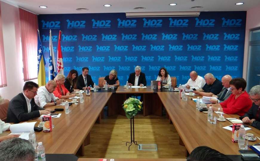Jasna poruka HDZ-u iz OHR-a: Željene izmjene Izbornog zakona otežavaju kompromis