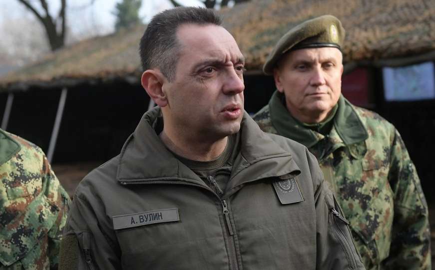Crna Gora: Aleksandru Vulinu nije dozvoljeno da uđe u vojnoj uniformi