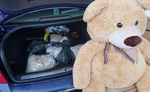 S dva plišana medvjedića htjeli sakriti 150 kilograma ovčjih crijeva