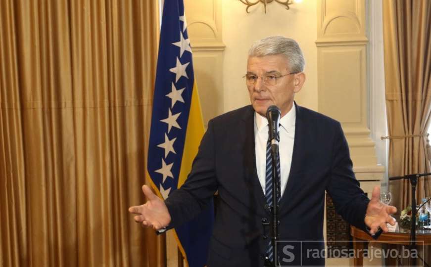 Džaferović: Nepoštivanje odluka Ustavnog suda je direktno kršenje Dejtona 