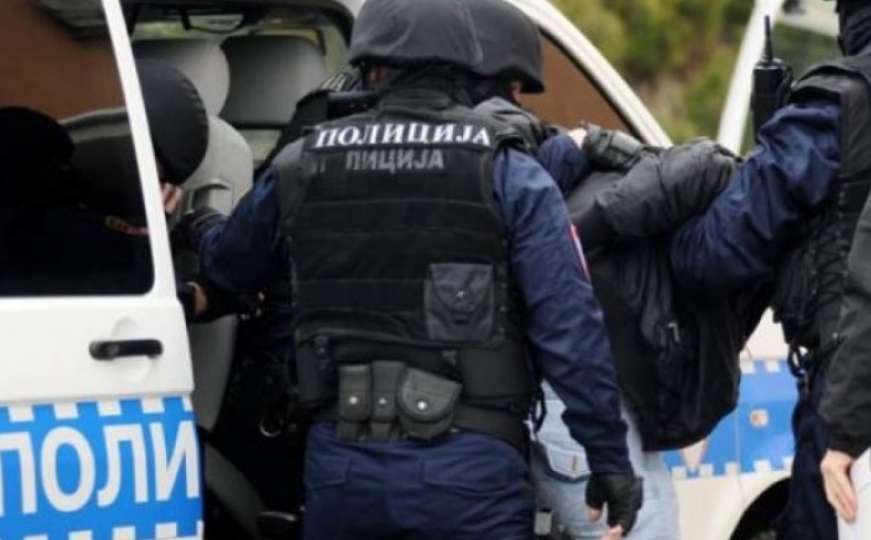 Hapšenja u BiH: Lažne ovjere i dokumenti, oduzeta dva vozila u vrijednosti 85.000 KM