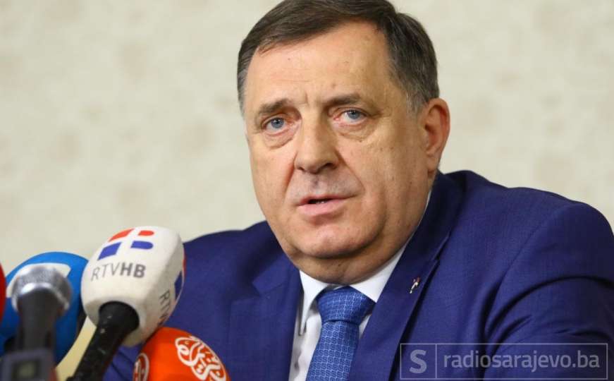 Dodik ponavlja: "Naći će se neki oblik ujedinjenja sa Srbijom"