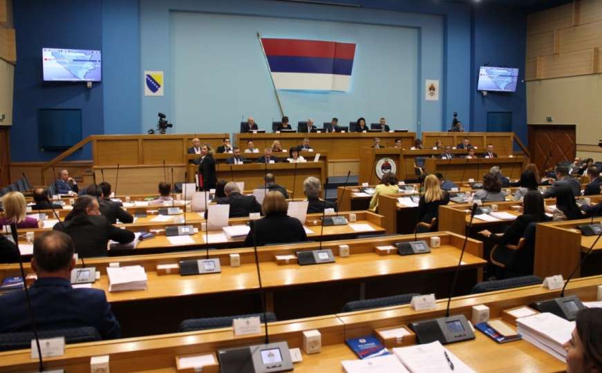 Narodna skupština RS usvojila zaključke povodom odluke Ustavnog suda!