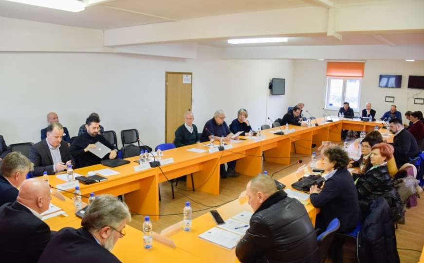 Predsjedništvo DF: Raspušteni gradski odbori u Tuzli i Živinicama