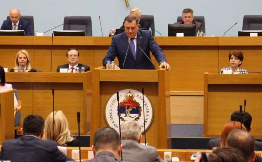 Dodik u Skupštini RS: I za BiH i za Mila Đukanovića najbolje da se odgodi posjeta