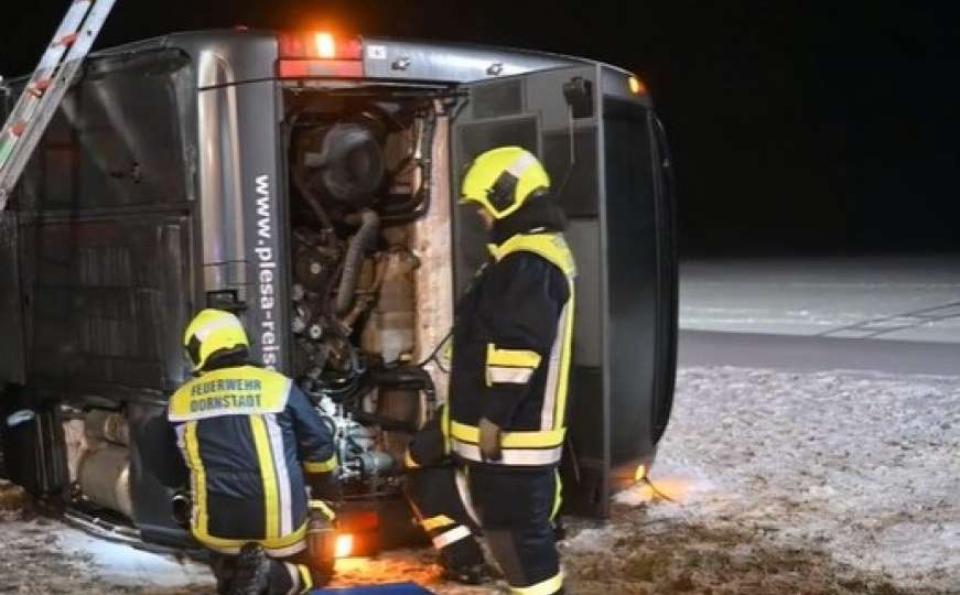 Hrvatski autobus prevrnuo se u Njemačkoj: Osam osoba povrijeđeno