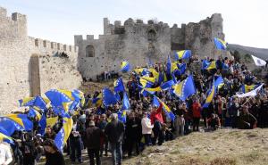 Dan nezavisnosti BiH i Dan Blagaja: U defileu gotovo dvije hiljade učesnika