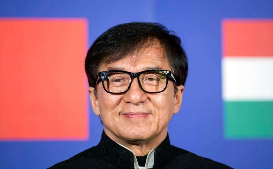 Oglasio se slavni glumac Jackie Chan o navodu da je u karantini zbog koronavirusa