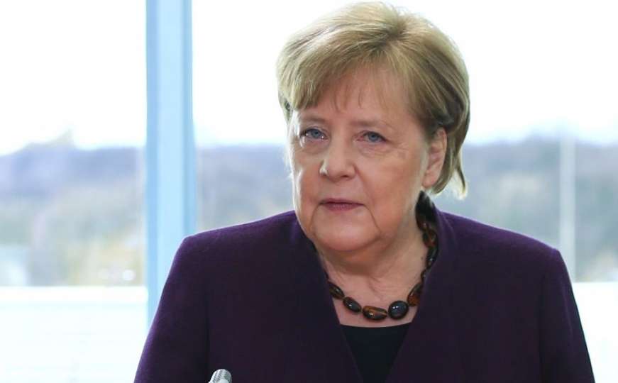 Njemački ministar odbio se rukovati s Angelom Merkel