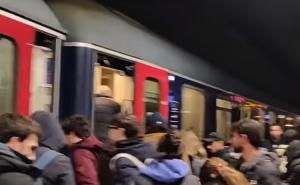 Snimak stampeda u Milanu: Juriš na posljednji voz prije blokade grada