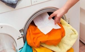 Genijalan trik za pranje veša: U mašinu ubacite tri vlažne maramice