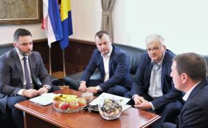 Košarac i Grujičić: Od obećana dva miliona Srebrenica dobila 500 hiljada 