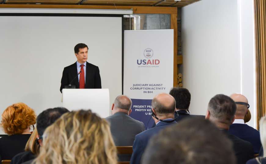 USAID-ova podrška tužiteljima: Individualni pristup u borbi protiv korupcije