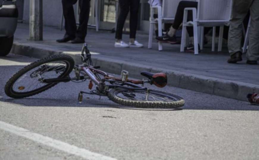 Tragedija u BiH: U teškom udesu smrtno stradao biciklista