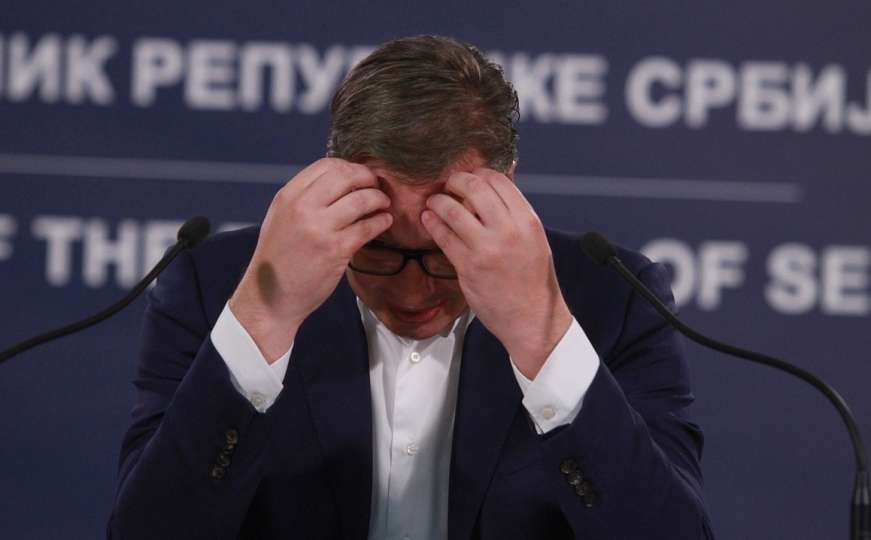Dramatični Vučić: Srbiju očekuje teško vrijeme, mnogi će ostati bez voljenih