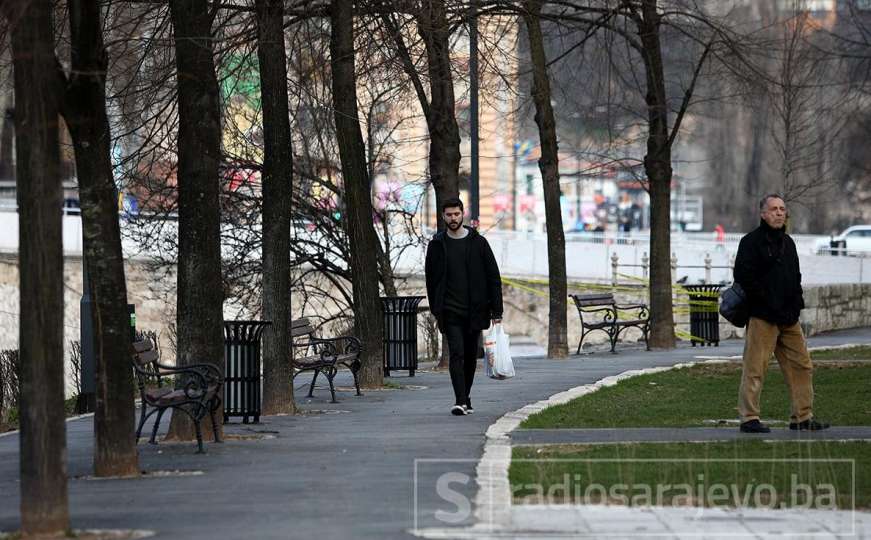 Rijedak prizor nedjeljom: Na sarajevskim ulicama mali broj šetača