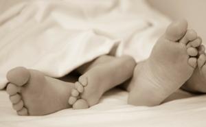 Vrlo moguć scenarij: Da li će samoizolacije izazvati bejbi-bum?