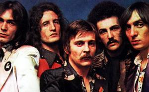 Indexi i "Voljelo se dvoje mladih"