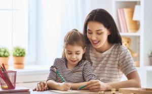 Devet savjeta za roditelje: Kako učiniti online nastavu zanimljivijom 