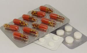 WHO zbog virusa COVID-19 ne preporučuje ibuprofen već paracetamol