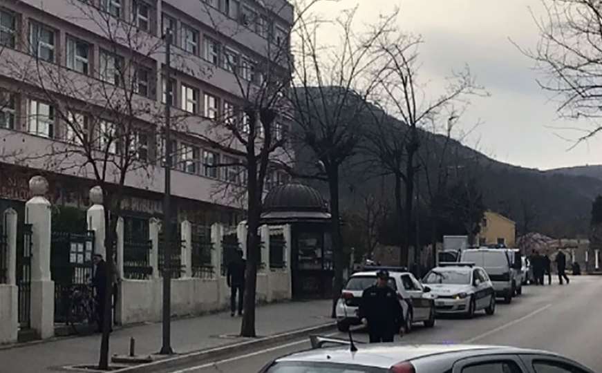 Intervenirala i policija: Nekoliko ugostiteljskih objekata u Mostaru jutros otvoreno