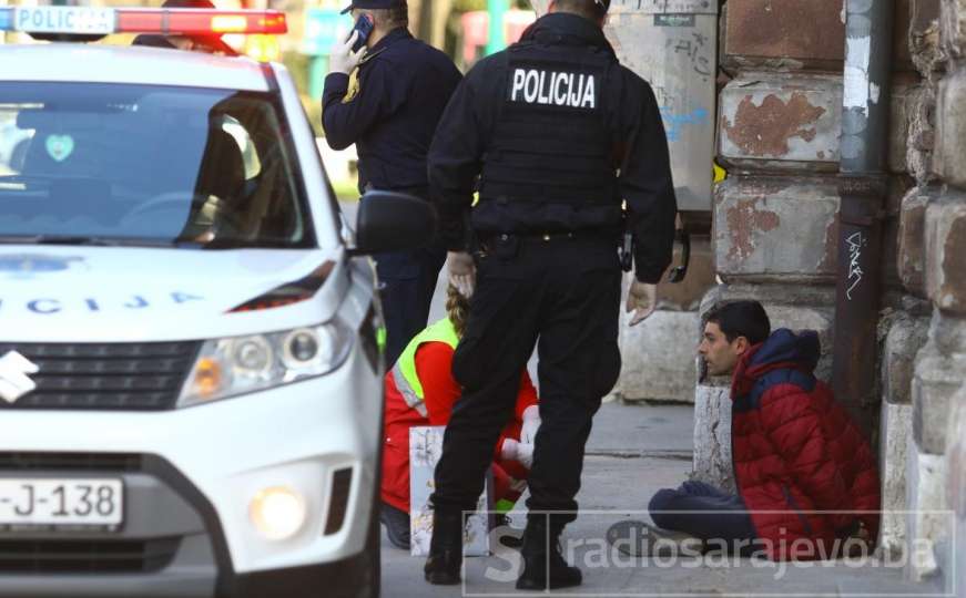 Napad nožem u centru Sarajeva: Italijan povrijedio sudskog policajca