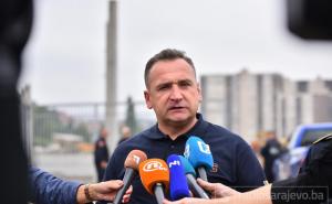 Solak kategoričan: Djeca i stariji od 65 godine ne smiju se prevoziti u automobilima 