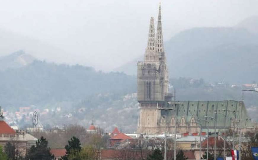 Zagreb: U zemljotresu stradao i dio katedrale
