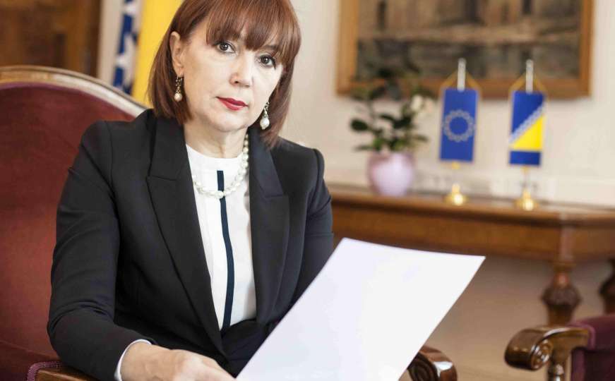 Mahmutbegović: Procesuirati odgovorne za odluku u LK