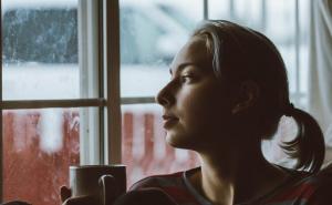 Stručnjaci odgovaraju: Kako se nositi s usamljenošću u doba izolacije?