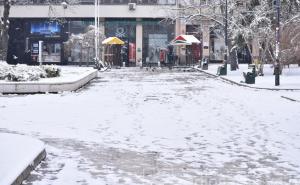 Odgovor epidemiologa na to kako snijeg utiče na koronavirus