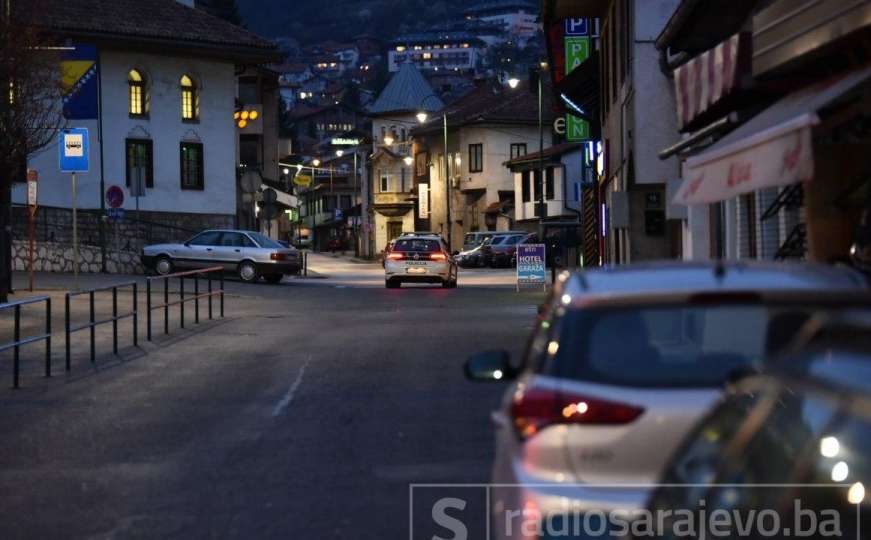 Alarmantni podaci iz Sarajeva: Čak 101 osoba u izolaciji nije pronađena na adresi!