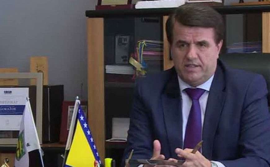 Muhamed Ramović poslao reakciju i objašnjenje zašto je zvao Vučića