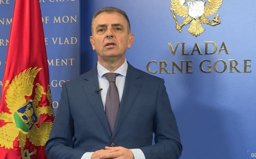 Crna Gora odbila Vučićevu pomoć: Usmjerite pažnju na Srbiju