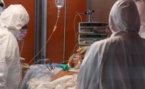 Srbija: Tri osobe preminule u posljednja 24 sata, najmlađa žrtva imala 46 godina