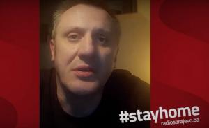 Dino Šaran za Radiosarajevo.ba govori poeziju 'bez dlake na jeziku'  