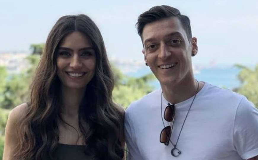 Mesut Özil postao otac: Dobio kćerkicu i otkrio njeno posebno ime