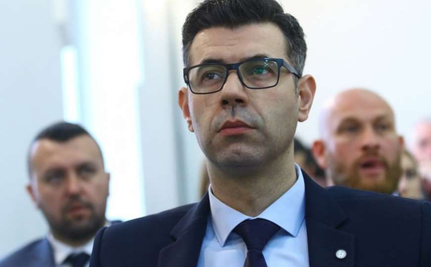 Ministar Krivić objasnio kako će se vršiti upis prvačića u Kantonu Sarajevo