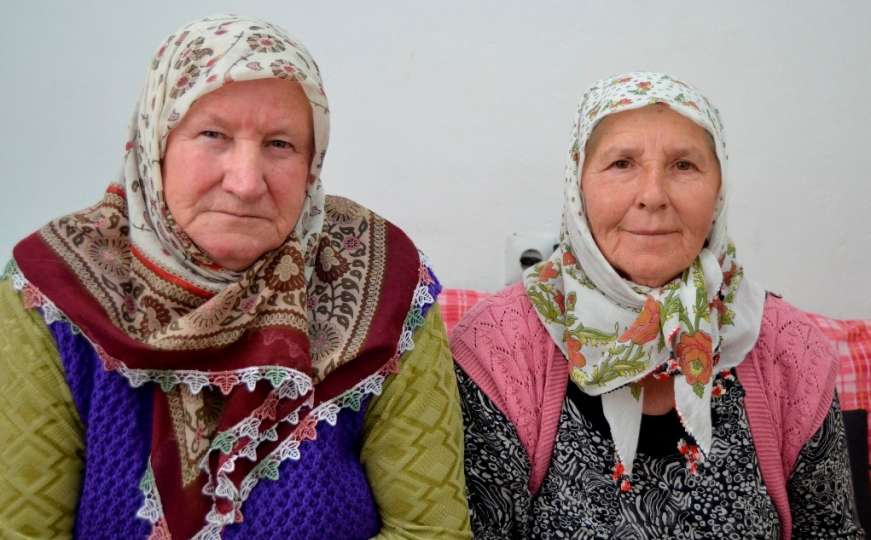 Srebreničke majke u izolaciji: Navikle smo, 25 godina živimo u samoći