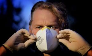 Zakašljao se prema policajcu pa dobio šest mjeseci zatvora