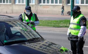 Policajci uhvatili 43 osobe koje krše policijski sat 