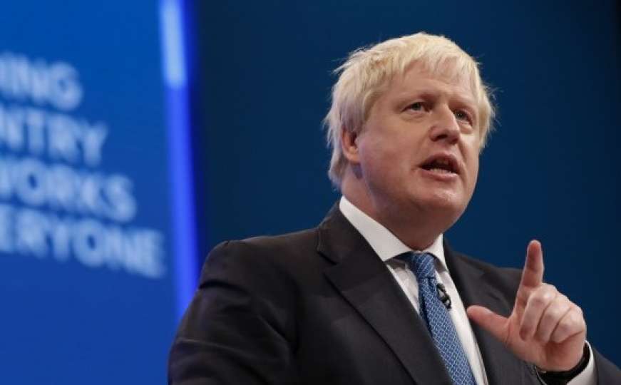 Britanski premijer Boris Johnson više nije na intenzivnoj njezi