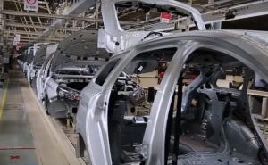 Kako se automobilski proizvođači pripremaju za pokretanje fabričkih traka