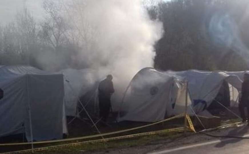 Šta se dešava na Maljevcu: Zbog nehumanih uslova zapaljeni šatori? 