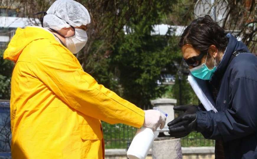 Banja Luka: Dnevno se u prosjeku deset ljudi zarazi koronavirusom