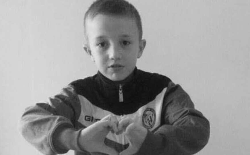 Tužna vijest: Dječak Eman Salić izgubio bitku za život