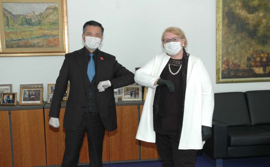 Kina spremna da jača saradnju sa BiH u borbi protiv pandemije
