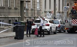 Zaražena maloljetnica i njen otac svaki dan šetali psa