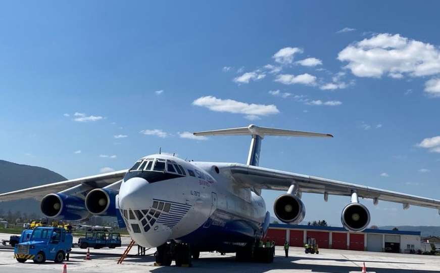 Stigla pomoć iz Azerbejdžana na Sarajevski aerodrom
